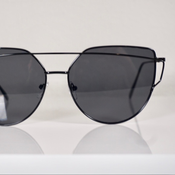 Spex Full Frame Cat Eye Sunglasses - Picture 2 of 3